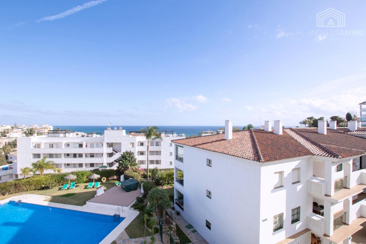 Scandinavian Style Apartment With Amazing Sea Views And South West Facing Sunny Terrace In Miraflores Walking Distance To The Beach! Málaga Extérieur photo